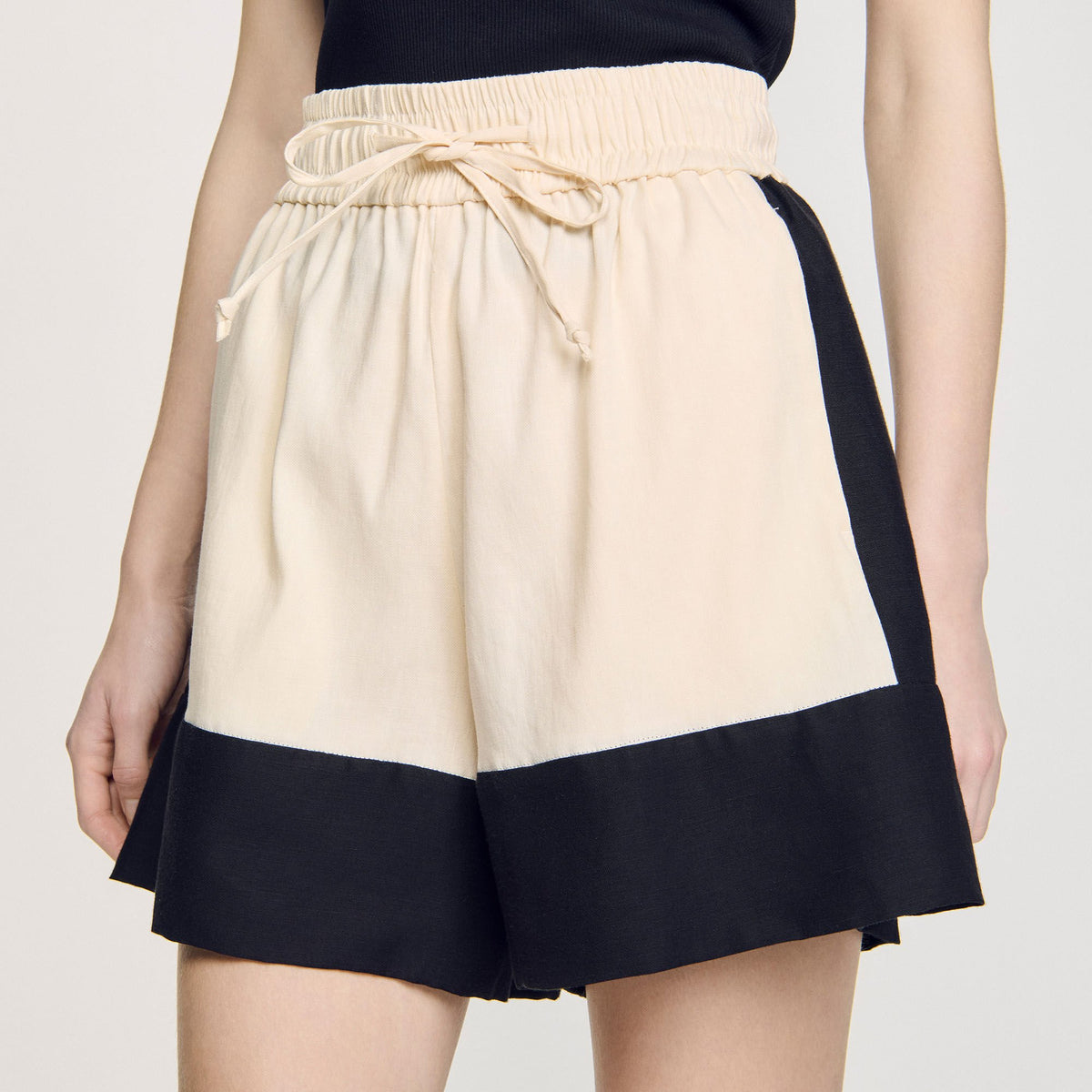 Sandro Two-tone shorts